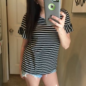 Shein black and white striped flutter sleeve top S